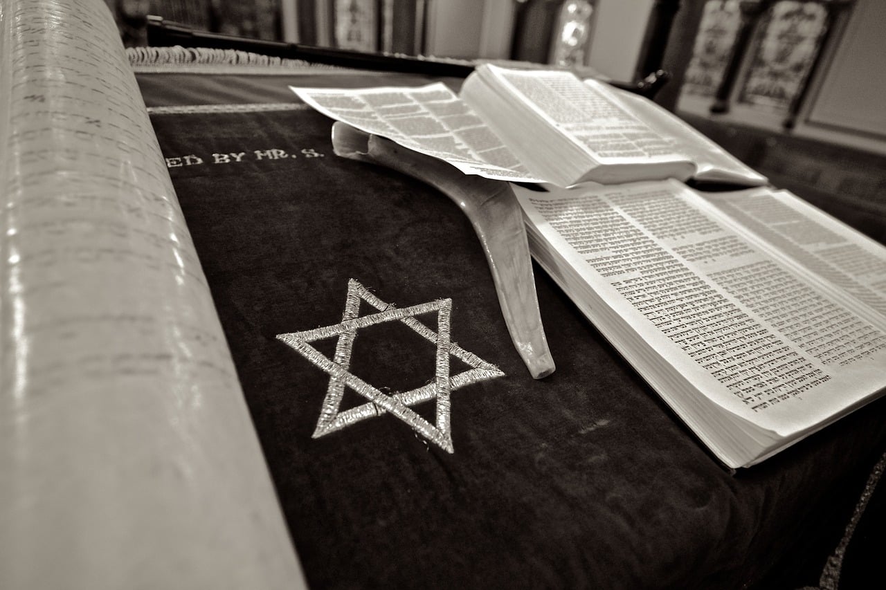 האם אוהל אבלים כשר על פי ההלכה