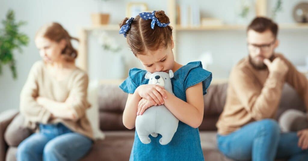 איך להתמודד עם ניכור הורי לאחר גירושין